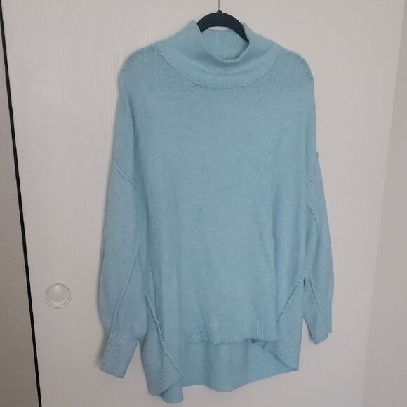 Women's Light Blue Turtleneck Sweater - Picture 1 of 4